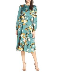 Chelsea28 midi length long sleeve dress size M